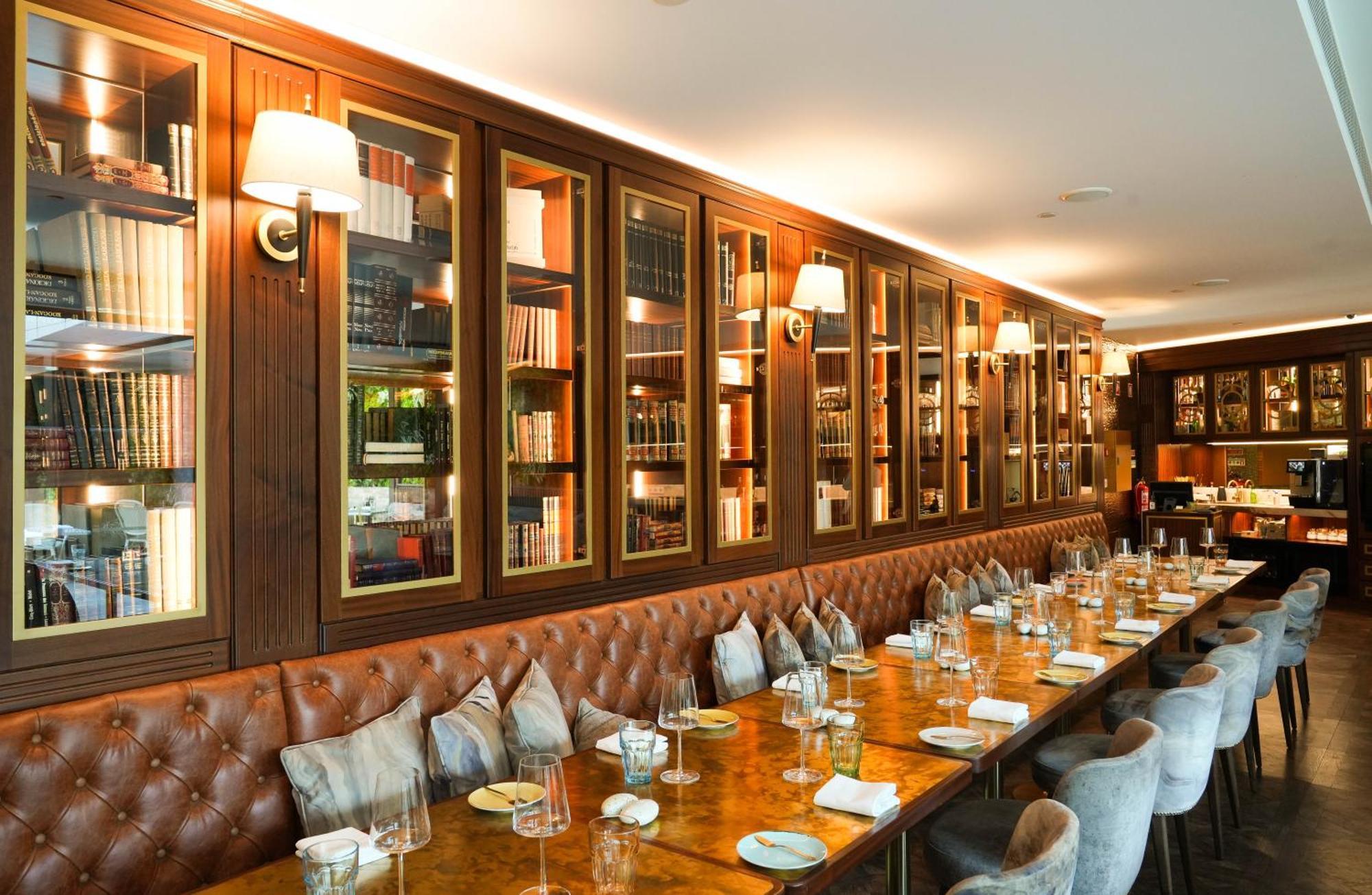 Wine & Books Lisboa Hotel ภายนอก รูปภาพ Interior of the restaurant